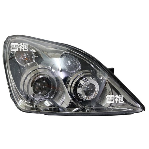 雪袍君越激光大灯总成改装