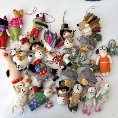 39包邮/巨亏清货！孤品尼泊尔手工羊毛毡动物刺猬小狗挂件玩偶