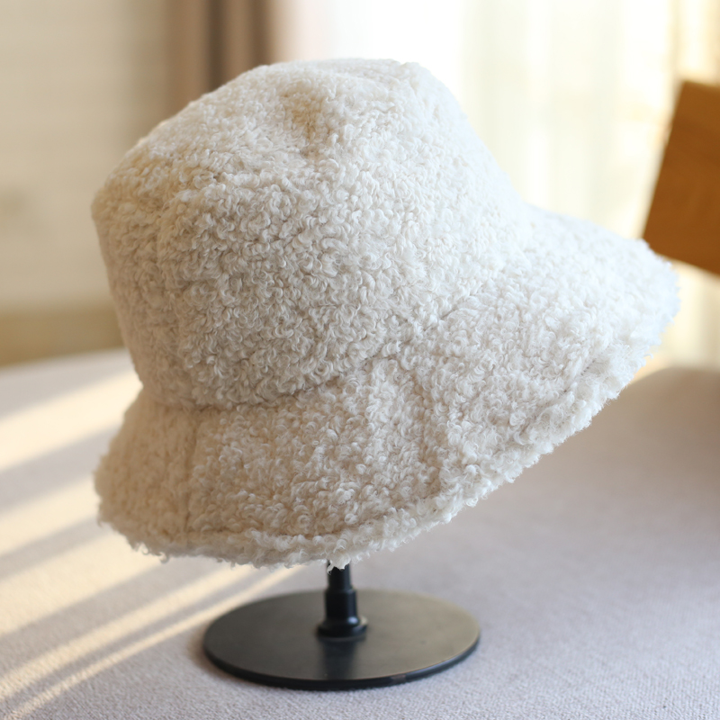 网红泰迪绒毛绒绒渔夫帽盆帽女秋冬时尚保暖青年光身圆顶休闲短檐