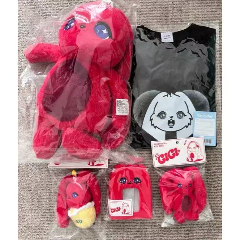 国现宋雨琦solo2红兔子Gigi线下快闪周边 gigi卡包t恤未拆 满额卡