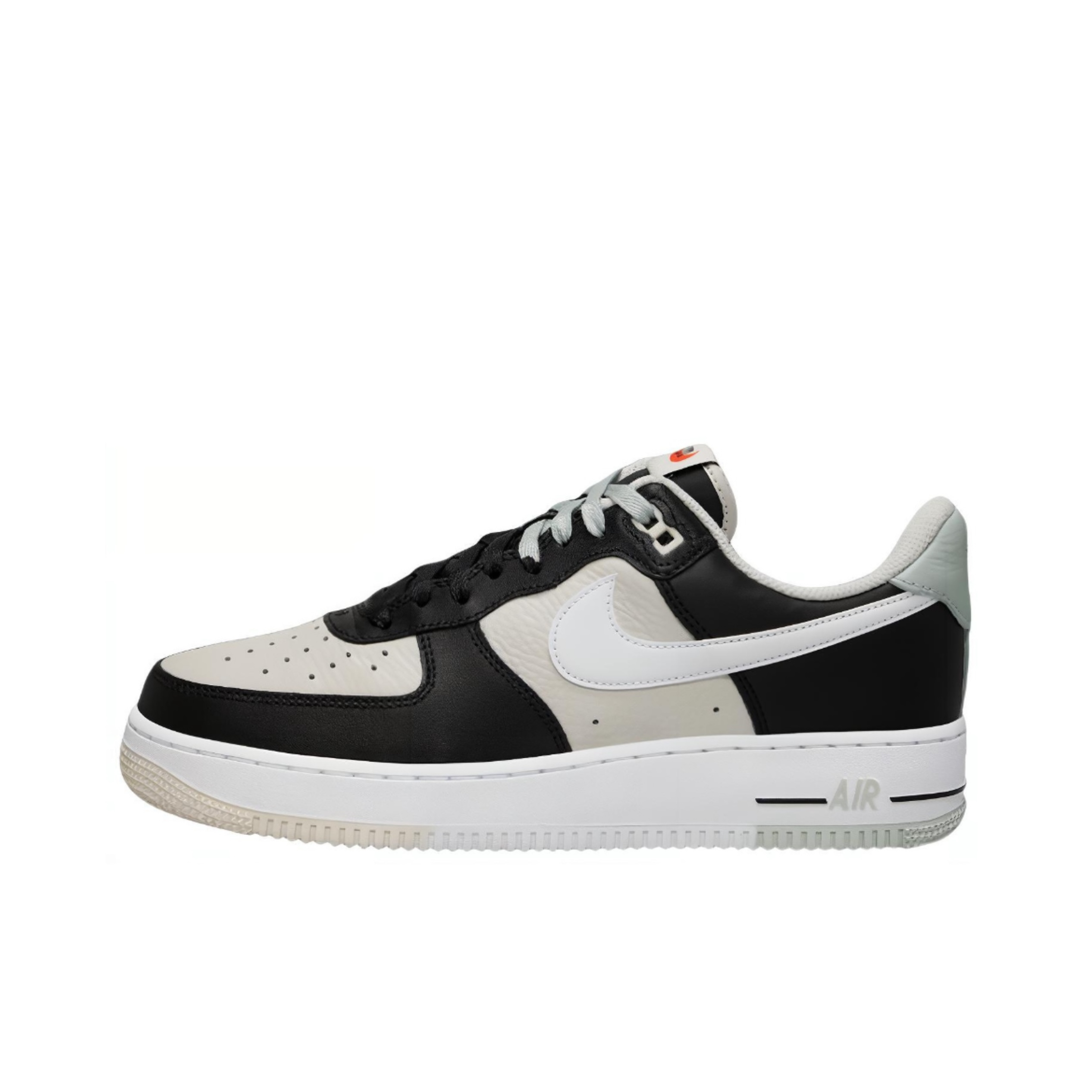 Nike Air Force 1 Low 低帮 板鞋 男款 黑白FD2592-002