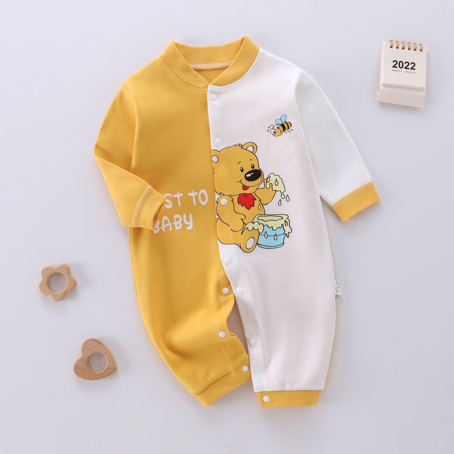 婴儿连体衣秋冬长袖爬服哈衣连身男女宝宝贴身内衣可爱儿童衣服装