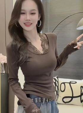 大码胖mm秋冬季新款蕾丝拼接方领小心机设计款磨毛加厚打底衫上衣