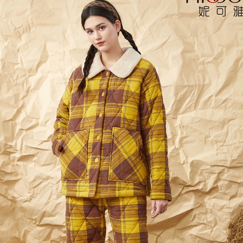 妮可雅睡衣冬季女三层夹棉加厚纯棉梭织磨毛格甜美时尚保暖家居服
