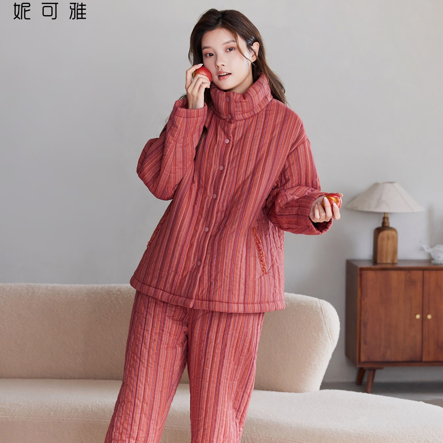 妮可雅睡衣冬季女纯棉梭织磨毛中厚薄夹棉时尚保暖立领青年家居服