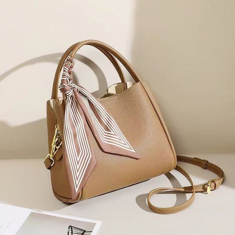 今年流行包包2025新款包包软皮水桶包大容量妈妈包斜挎单肩手提包,箱包皮具/热销女包/男包,通用款女包,淘宝优惠券,粉丝福利购,淘宝优惠卷