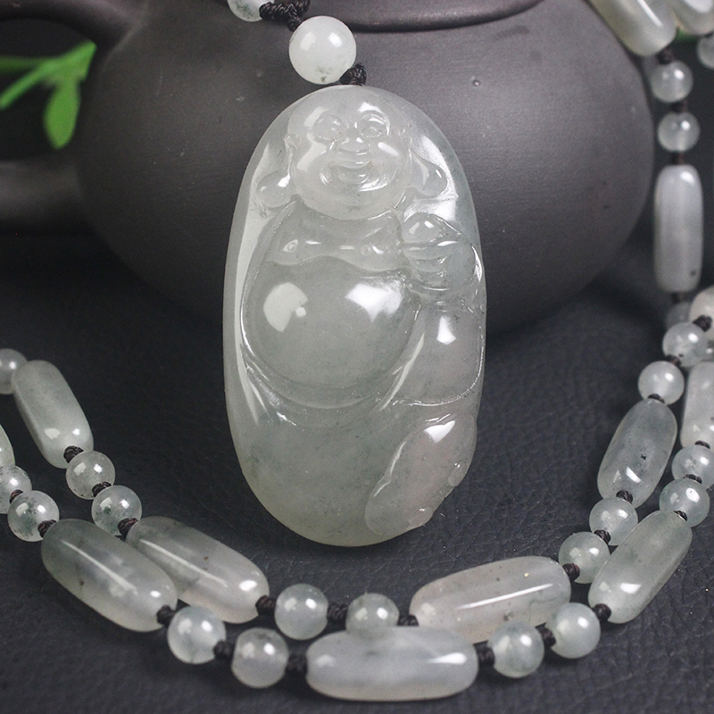 正品桂林鸡血玉贵妃料项链手工雕刻佛公吊坠纯天然冰种带证书时尚
