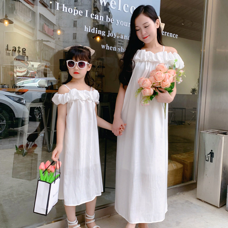 夏装新款亲子装母女装露肩吊带裙连衣裙沙滩长裙仙女长裙子