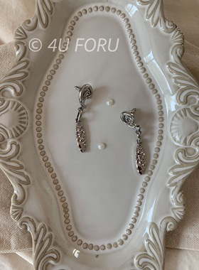 时尚百搭耳环小众设计感高级锆石气质精致小巧吊坠耳环女镀银耳饰