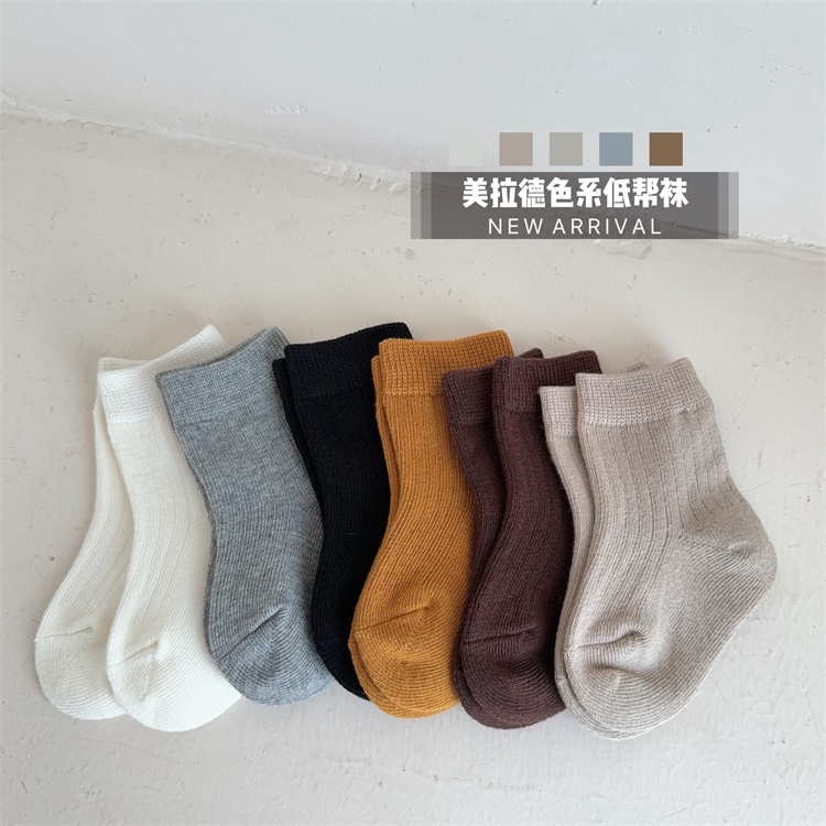简约短筒春夏秋纯色儿童袜