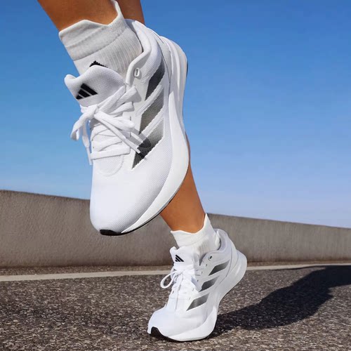 adidas训练备赛舒适跑步运动鞋