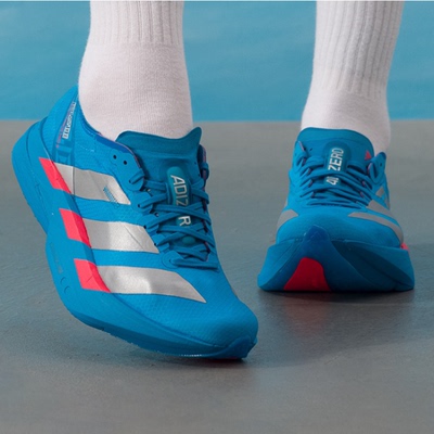 Adidas舒适缓震专业竞速碳柱跑鞋