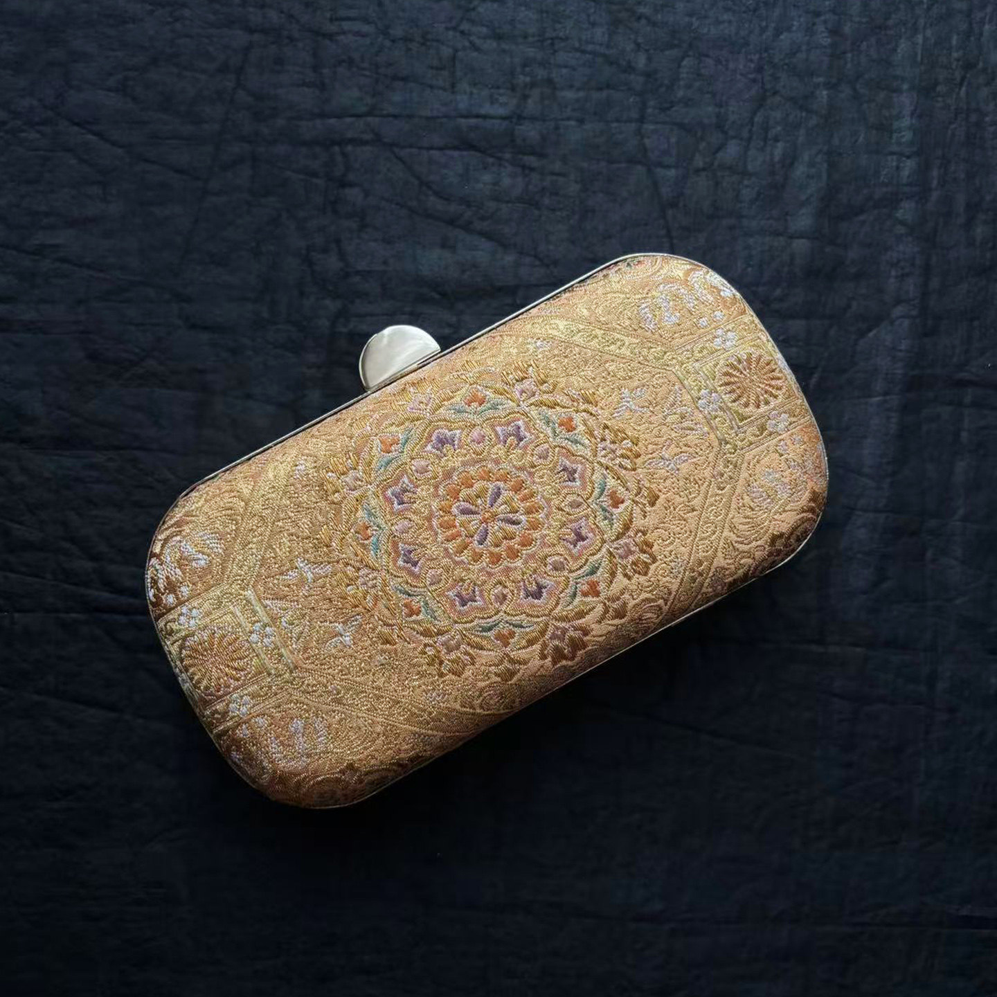 西阵织古典团花纹手机宴会包 橙金色唐风硬壳晚装包手工限量 妍制,箱包皮具/热销女包/男包,手拿包,淘宝优惠券,粉丝福利购,淘宝优惠卷