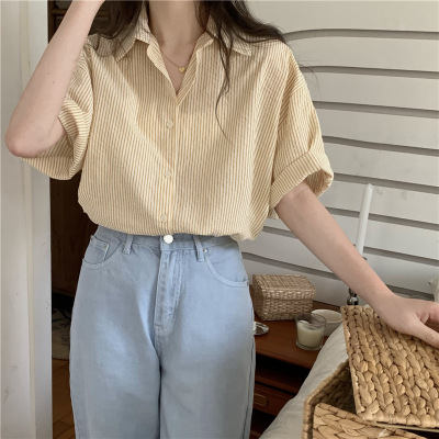 法式浅绿色条纹短袖衬衫女夏季2024新款设计感小众宽松别致上衣服