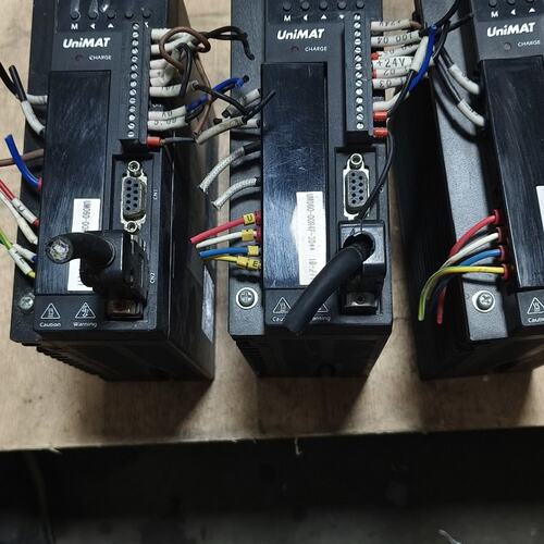议价艺维驱动器US112-00R8艺维US112-00R8US112-00R8驱动器