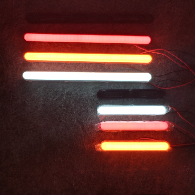 汽车摩托车货车通用长条日行灯