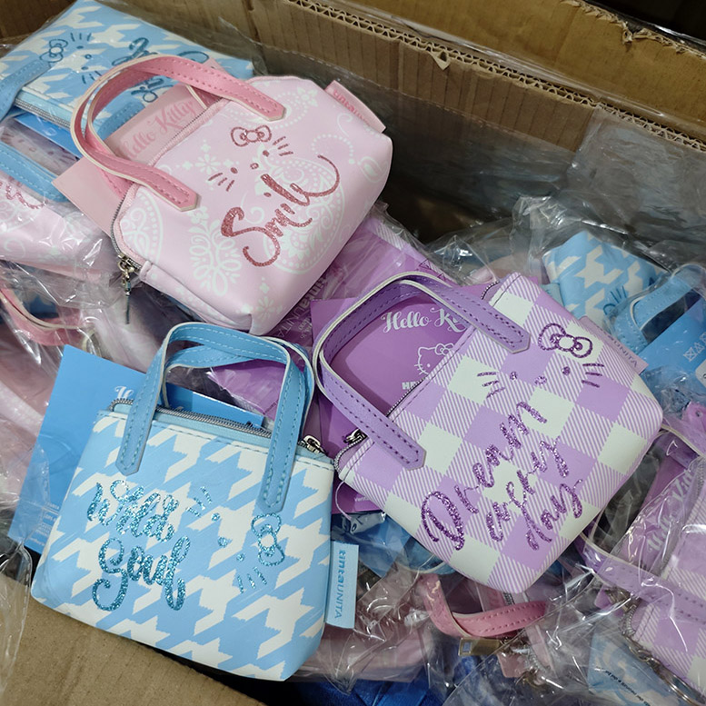 出口意大利 kitty猫 零钱包 三丽鸥sanrio 包包挂件