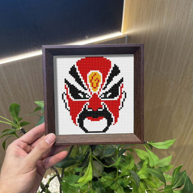 京剧脸谱钻石画摆台带框