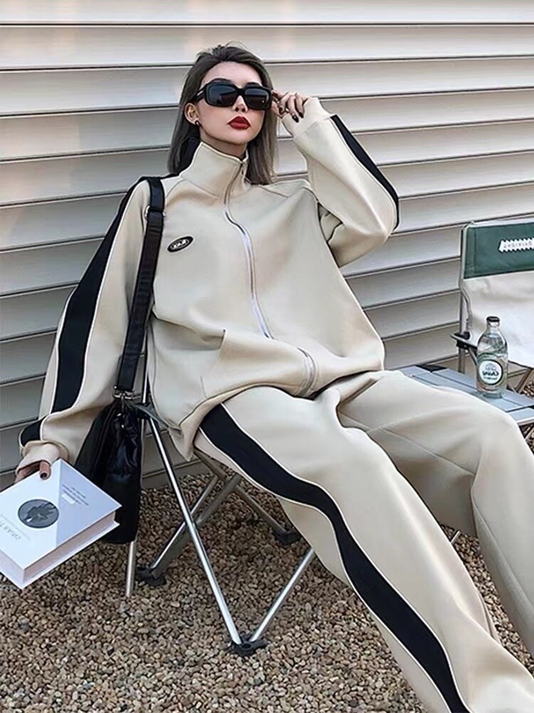 여학생을위한 홍콩 스타일 스트리트 지퍼 스웨터 스포츠 정장 2024 가을 겨울 한국어 버전 새로운 느슨한 캐주얼 투피스 세트