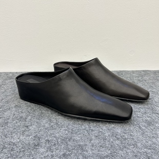 欧洲站2026年新款植柔小牛皮尖头内增高坡跟时尚包头拖鞋半拖女鞋