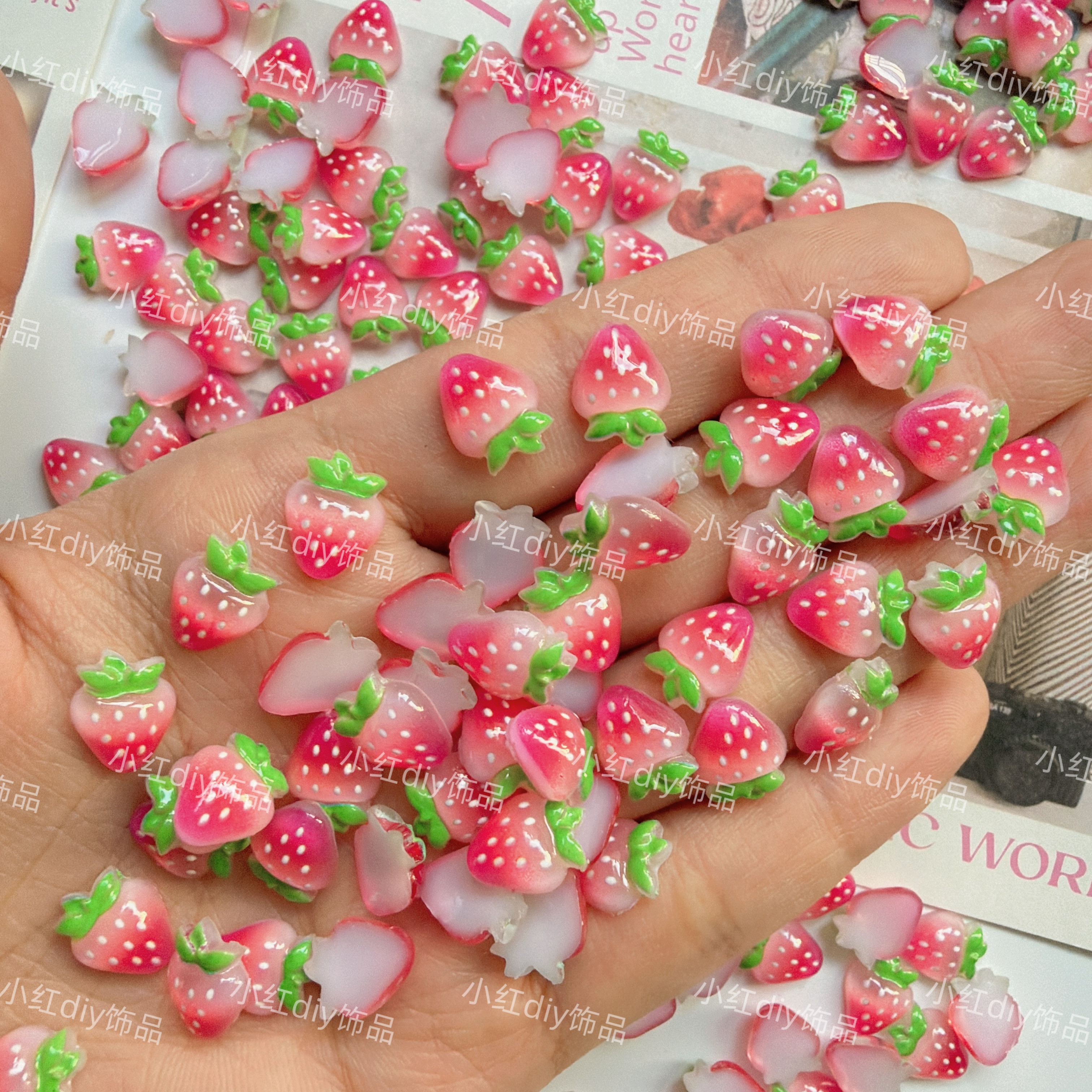 迷你仿真水果渐变草莓粉色diy奶油胶树脂配件装饰微缩搭配物料,饰品/流行首饰/时尚饰品新,其他DIY饰品配件,淘宝优惠券,粉丝福利购,淘宝优惠卷