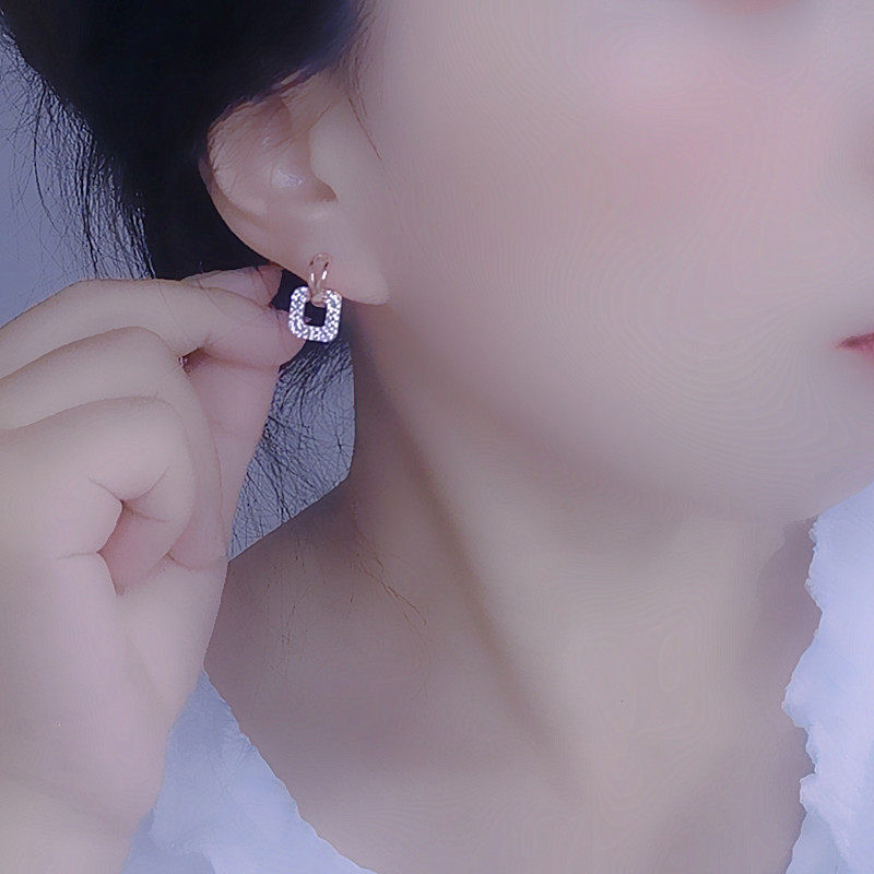 玫瑰金耳饰耳扣2023年新款潮时尚耳环耳钉女钛钢睡觉免摘耳圈小巧