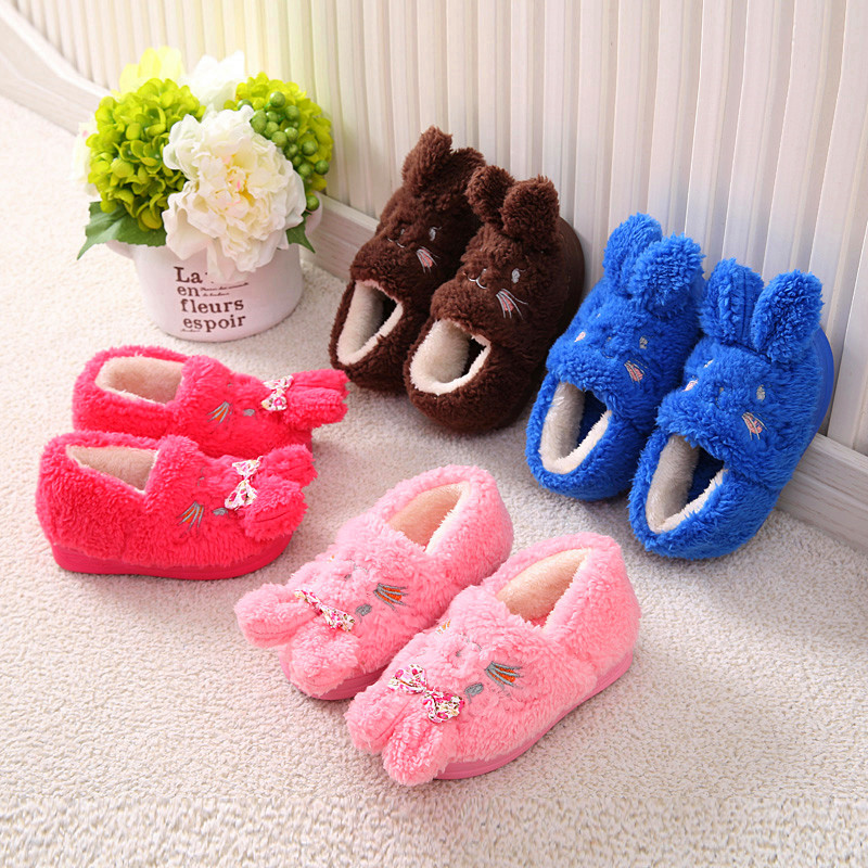 Chaussons enfants en suède pour hiver - semelle caoutchouc - Ref 1008609 Image 1