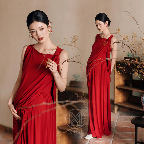 孕妇拍照服装大肚新中式红连衣裙