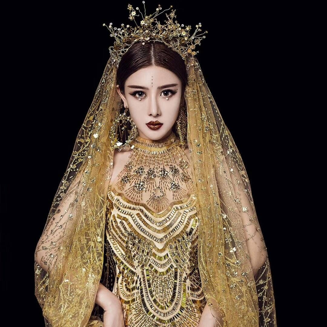 网红抖音同款发光头纱香槟金色长款大拖尾头纱新娘结婚头纱