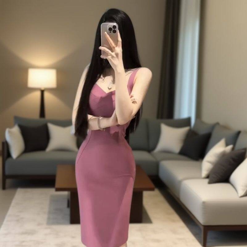欧美性感辣妹风吊带连衣裙