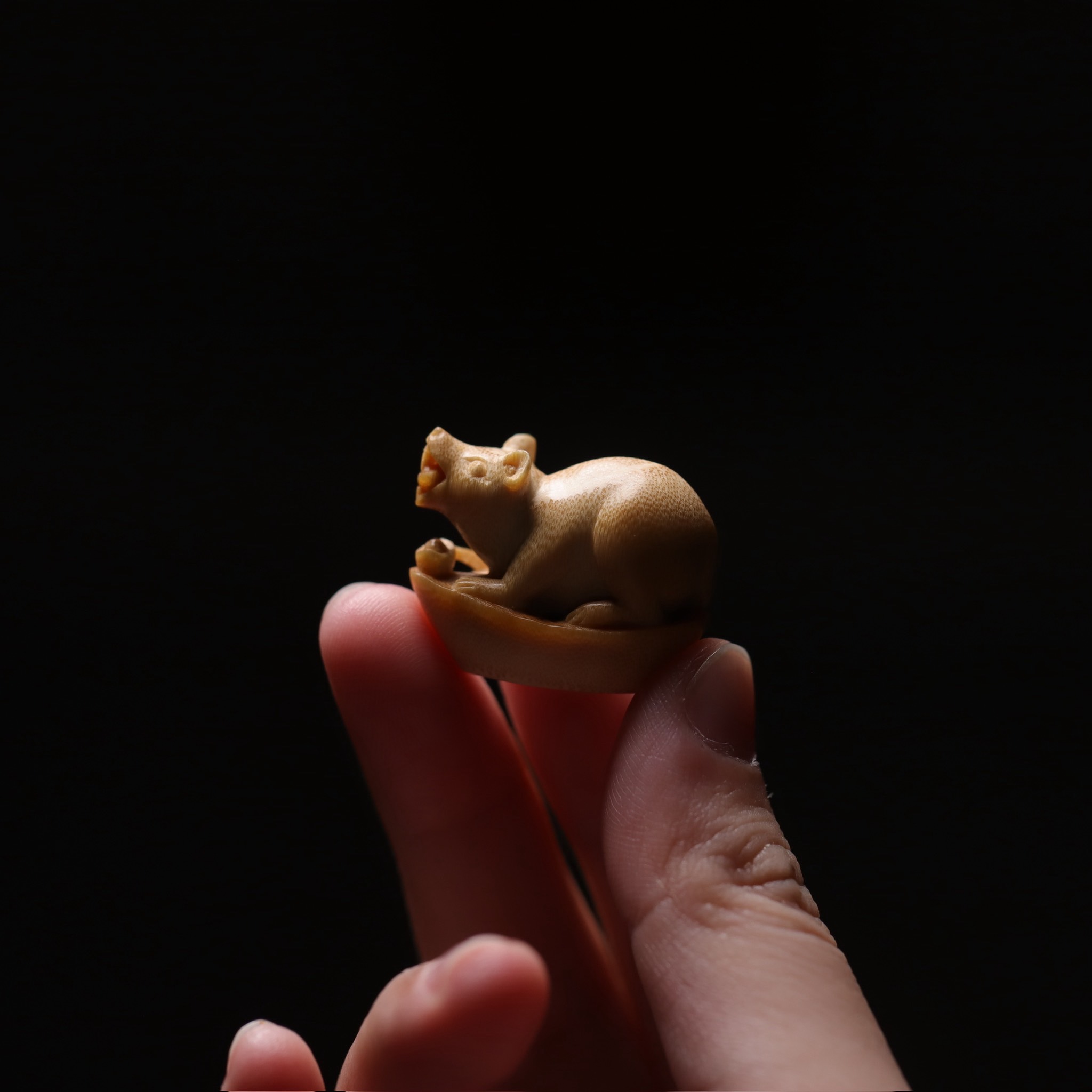 山宁竹舍 三和竹雕 精工手工实心玉竹吐宝鼠挂坠吊坠卡子三通