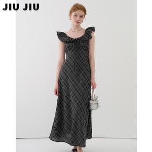 JIUJIU法式复古荷叶边格子连衣裙女夏2026新款气质收腰度假风长裙