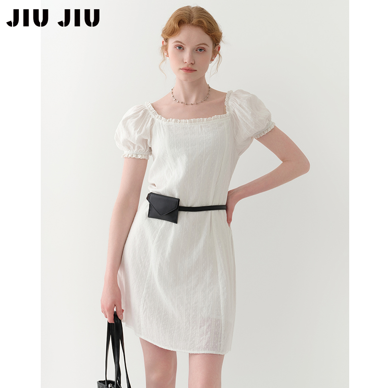 JIUJIU法式复古方领泡泡袖收腰连衣裙女夏2025新款腰包气质短裙