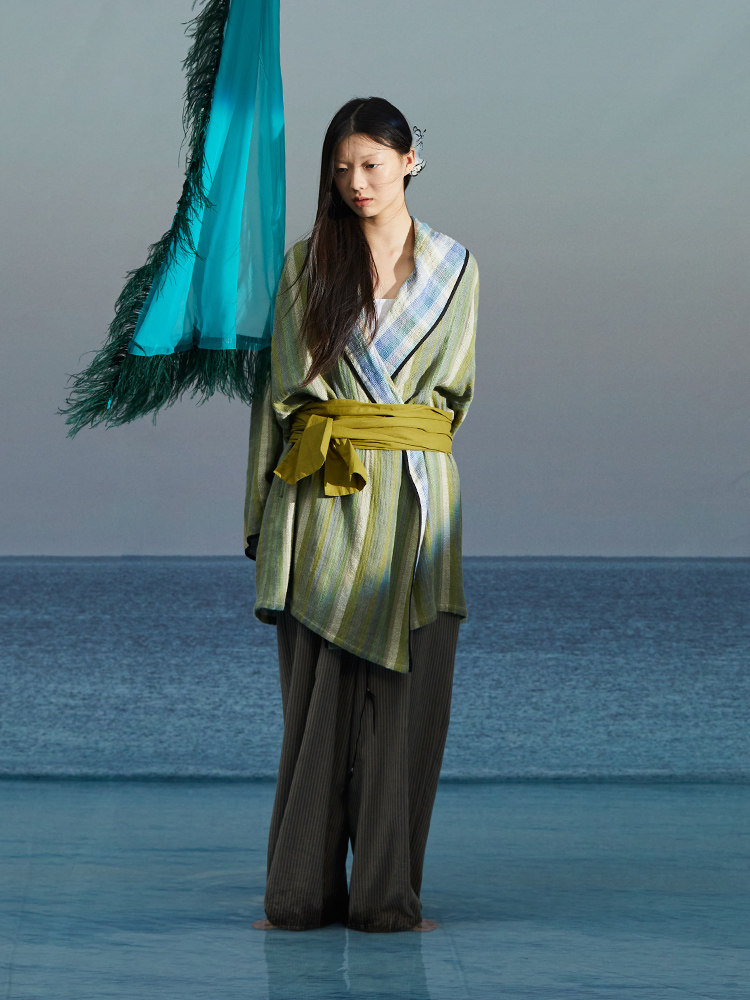 BLOSSOM COCOA AUTUMN AND WINTER STRIPES SIMPLE CASUAL MORNING GOWN PAJAMAS WOMENS LOUNGEWEAR NIGHT DRAPED LONG SLEEVES LONG DRESSING GOWN