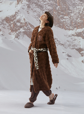 朵朵可可秋冬季波浪纹珊瑚绒腰带长款睡袍女情侣家居服外套