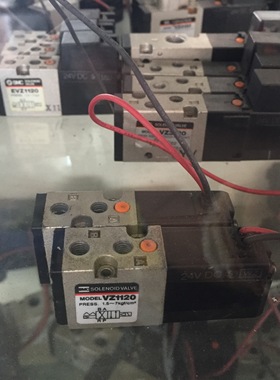 二手SMC原装电磁阀VFS2220-5G-02 VF3130 VZ1120 大量现货