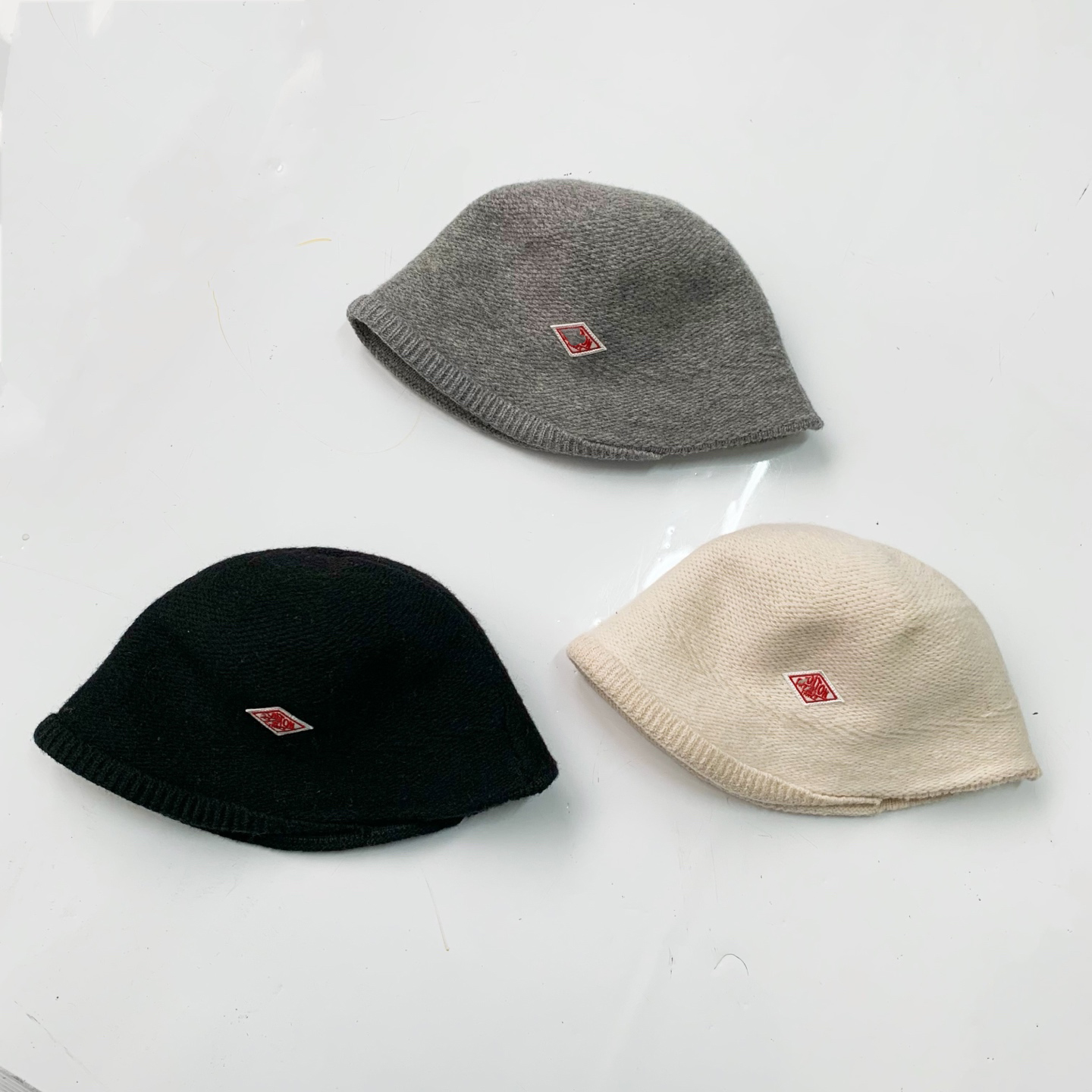 日系25秋冬款dan针织渔夫帽盆帽ton