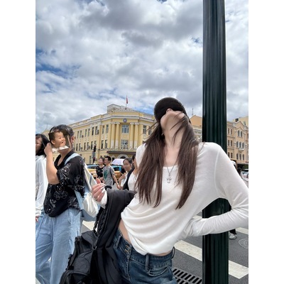 万能好搭的微透感宽松长袖T恤