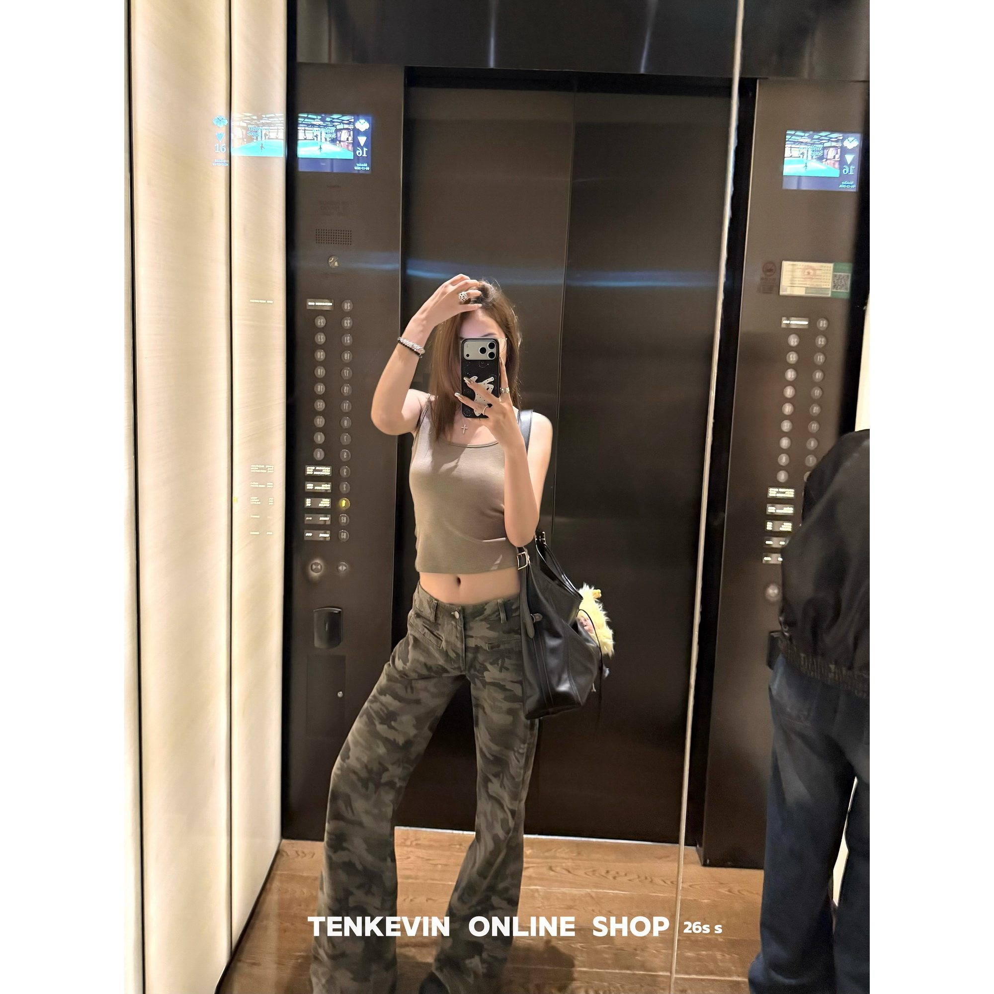 十一石 辣感升级 美式微喇迷彩工装裤女小个子宽松显瘦低腰阔腿裤