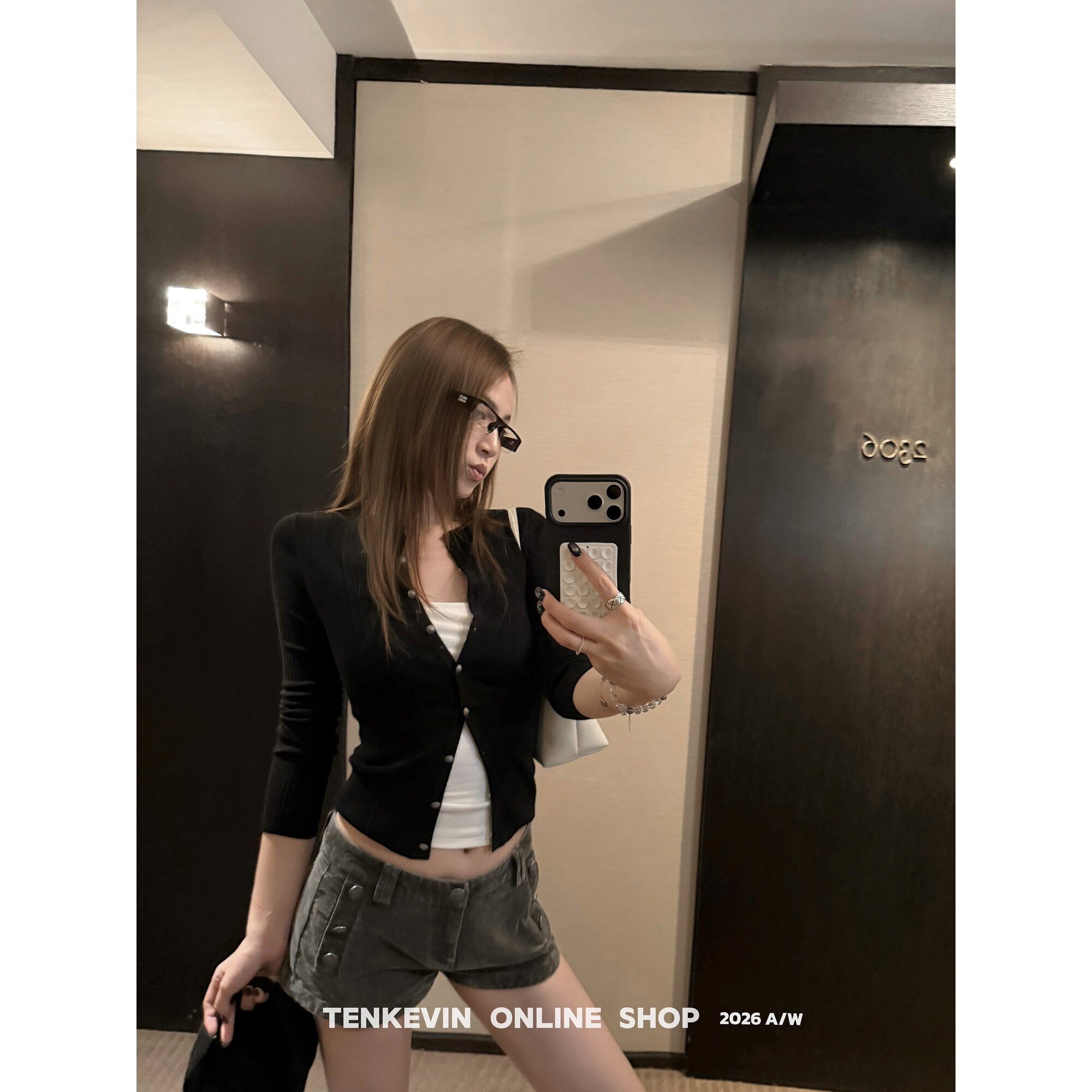 十一石 博主同款 精致金属扣修身显瘦针织开衫女早秋百搭长袖外套
