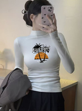 白色半高领长袖T恤秋冬新款正肩时尚百搭修身打底衫德绒保暖上衣