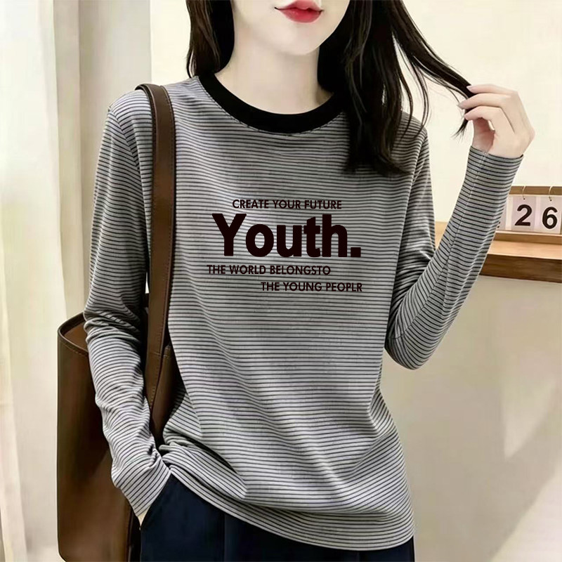 撞色条纹纯棉圆领长袖t恤女秋季新款洋气休闲大码宽松打底衫上衣