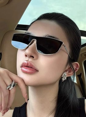 欧美轻奢风黑色未来感墨镜女网红同款凹造型夏季防晒舒适太阳镜男