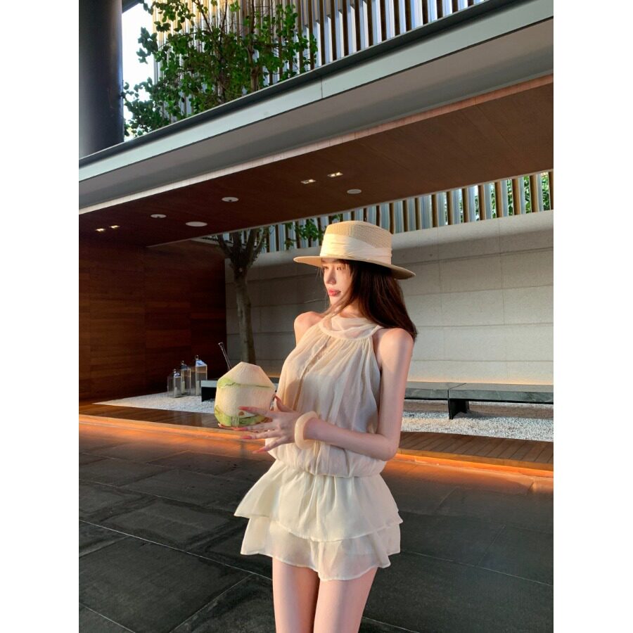 法式杏色蕾丝露肩挂颈洋
