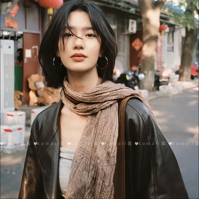 文艺氛围感褶皱废土棉麻围巾女秋冬旅游拍照棕色复古丝巾披肩斗篷