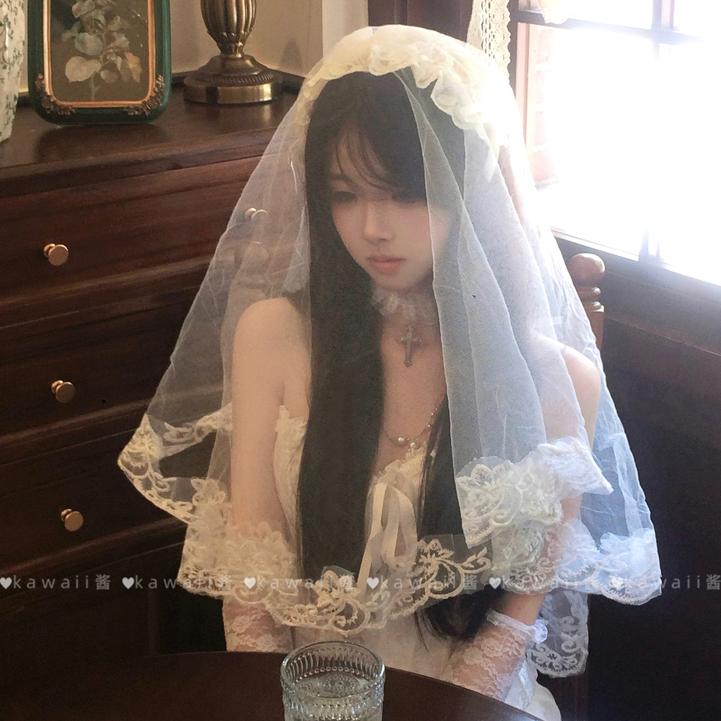 暗黑哥特风白色蕾丝花边头纱