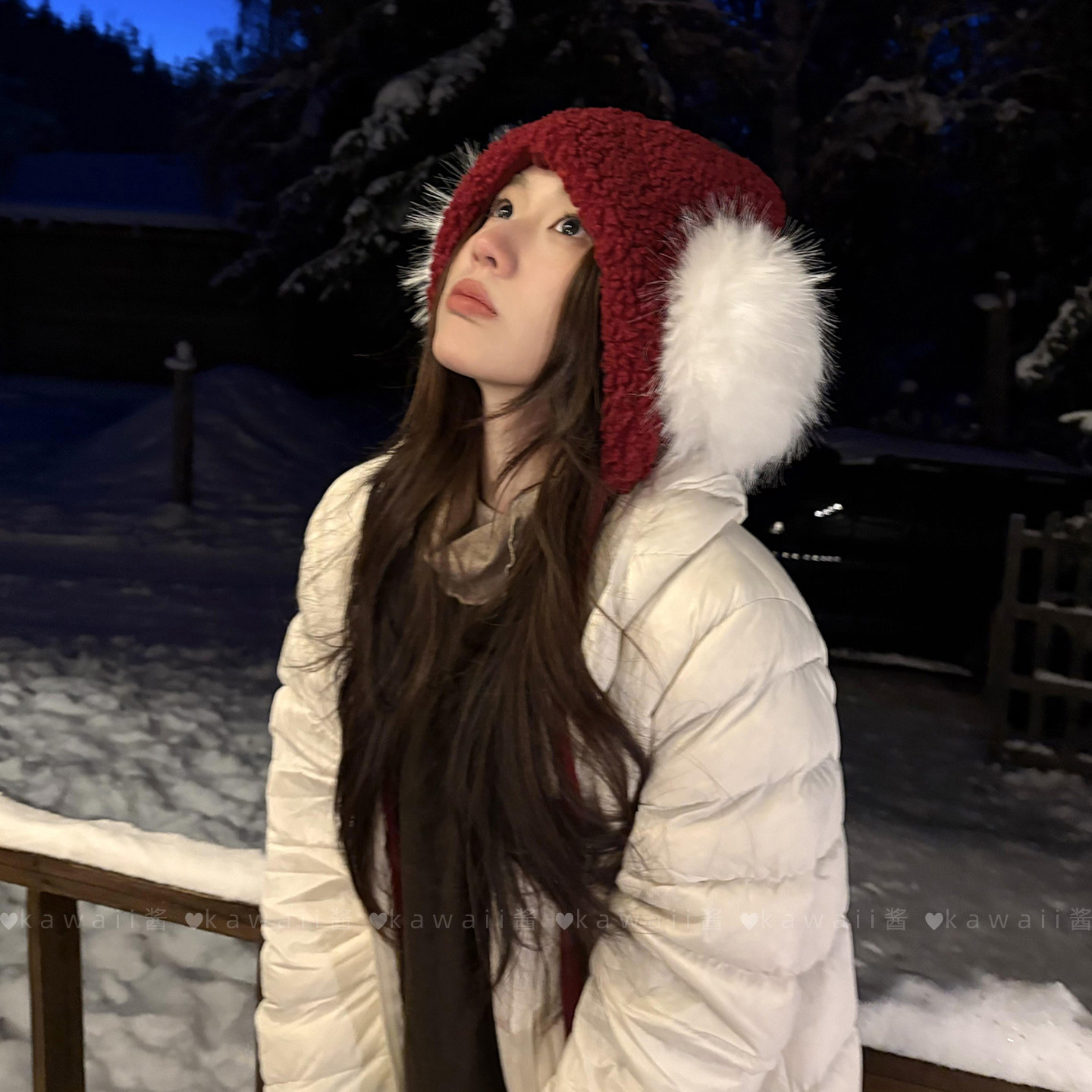 圣诞毛绒护耳帽子女冬季大毛球针织帽大头围显脸小保暖防寒小红帽