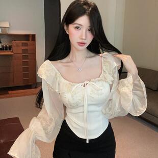 纯欲一字肩小众设计感刺绣衬衫 法式 重工收腰喇叭袖 上衣 女春夏新款