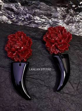 中古红色玫瑰花朵黑色树脂流苏耳环个性甜酷夸张手工小众银针耳饰