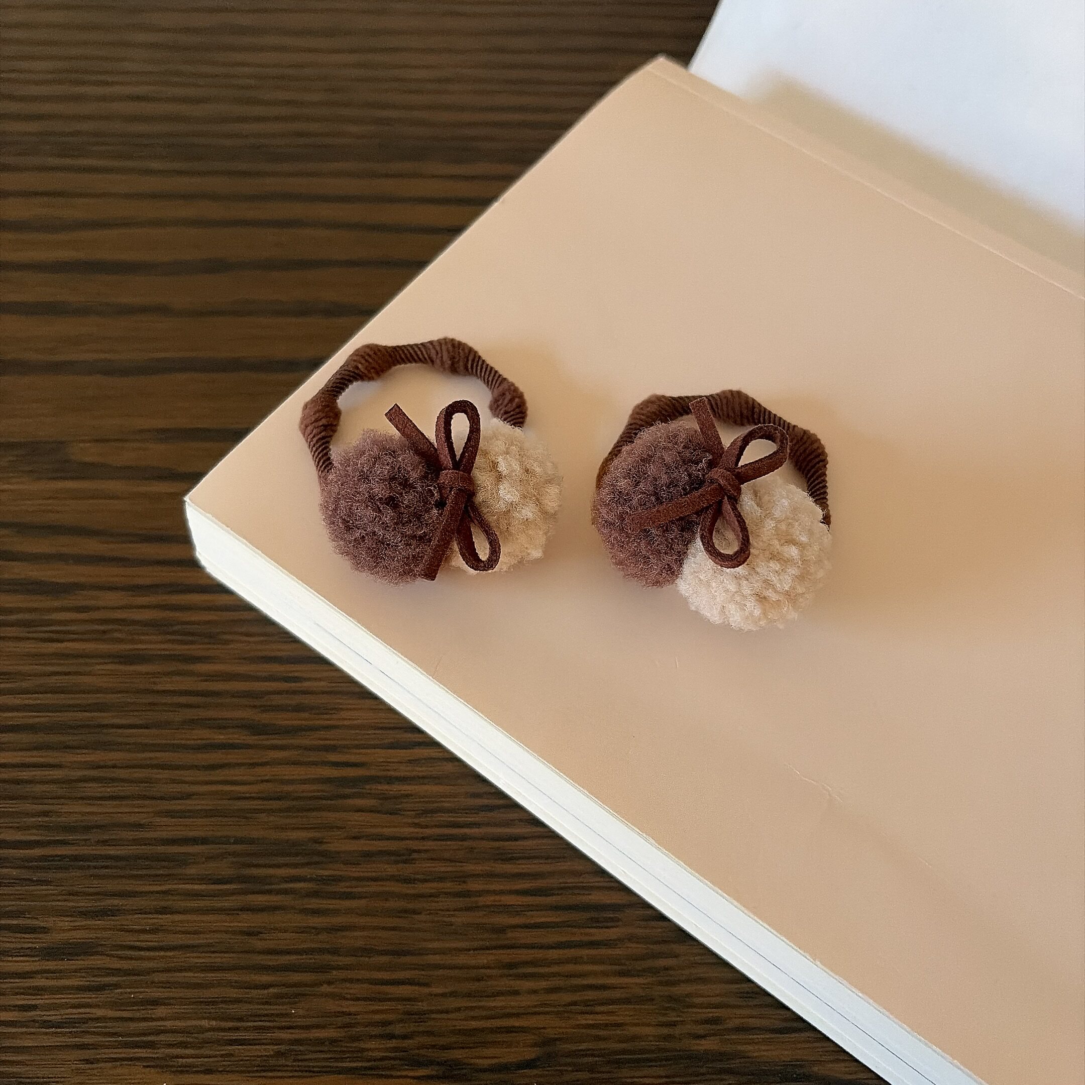 秋冬款双色毛球发圈蝴蝶结高弹力不伤发儿童少女扎马尾头绳发饰